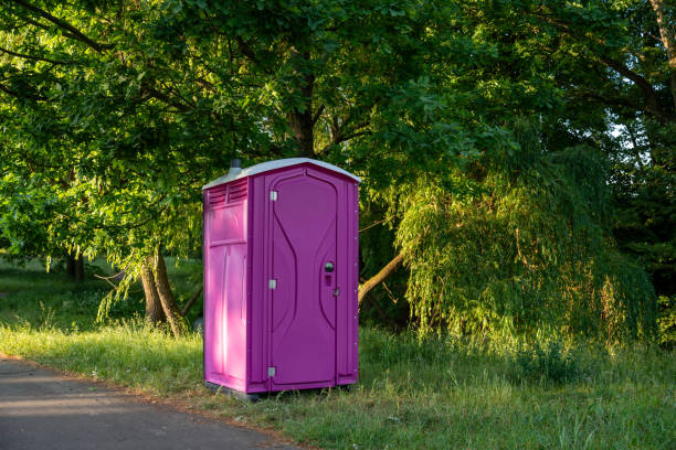 Porta potty delivery and setup in Beatrice, NE